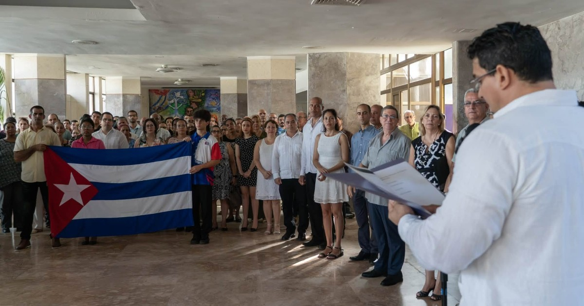 Cubanos se burlan de diplomáticos expulsados de República Dominicana: «Cuántas cosas bellas les esperan»
