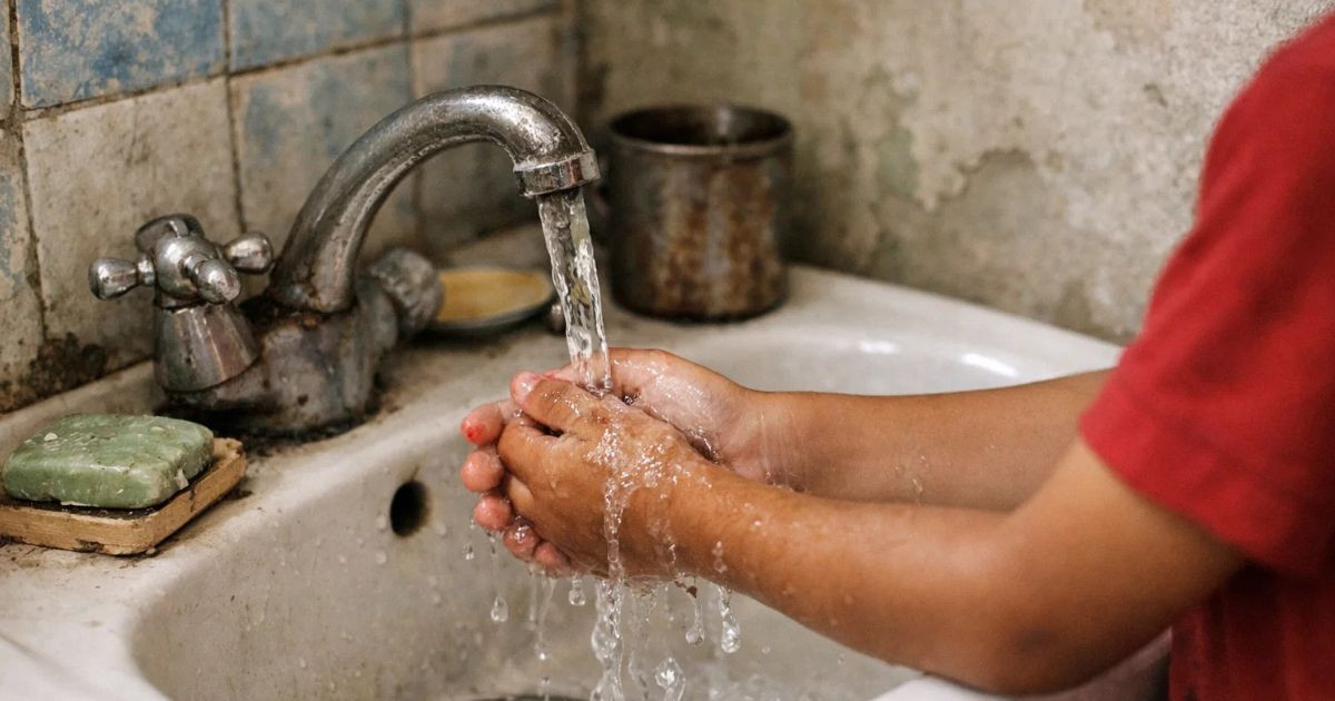 «Aquí quien sufre es el que está más abajo, este virus no tiene rostro»: el desgarrador testimonio de una cubana con tres semanas enferma