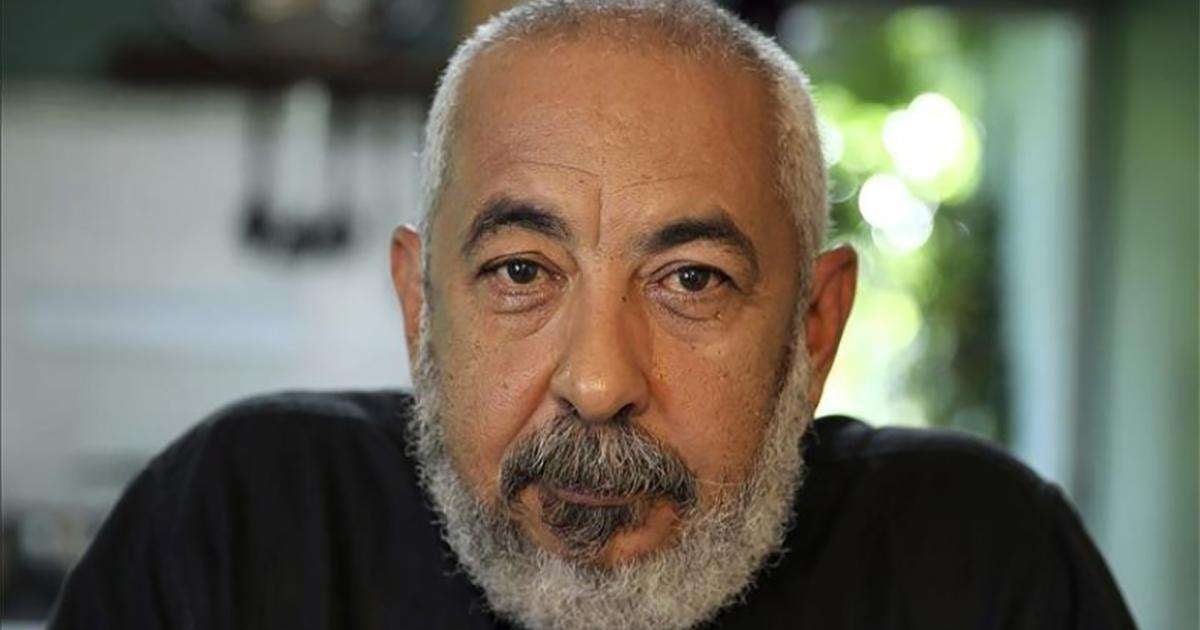Leonardo Padura en El País: «En un foso del tiempo» los cubanos «se preguntan «¿hasta cuándo?»»