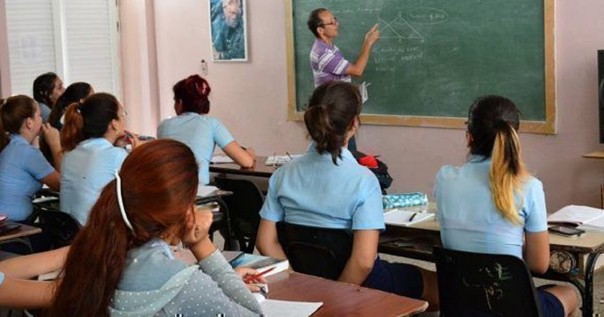 El éxodo de maestros en Cuba no comenzó ayer: salarios impagos, desmotivación y un sistema que se vacía