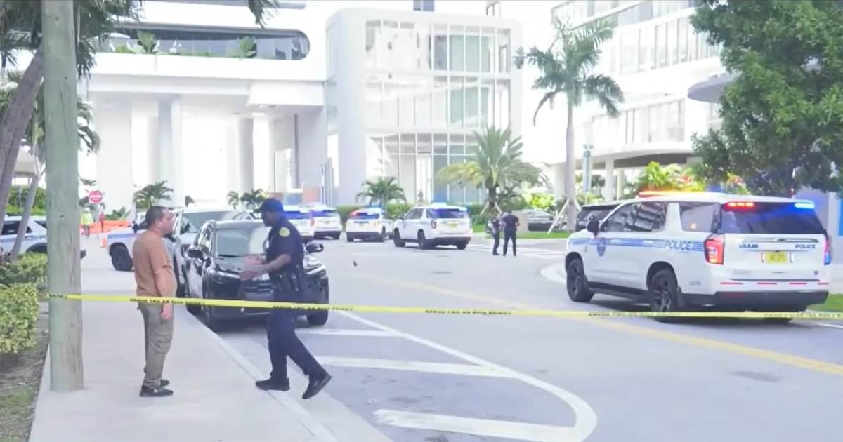 Hombre se atrinchera durante horas en edificio de Miami: SWAT rodea la zona
