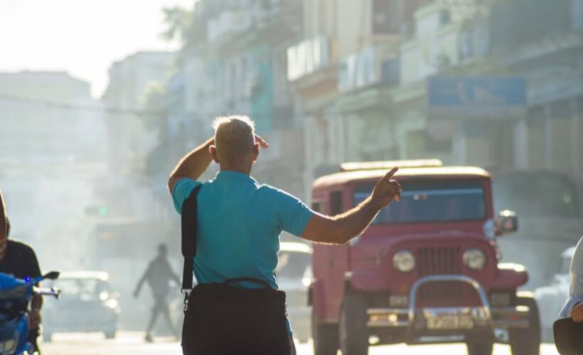 Cuba flexibiliza normativas relacionadas con el transporte