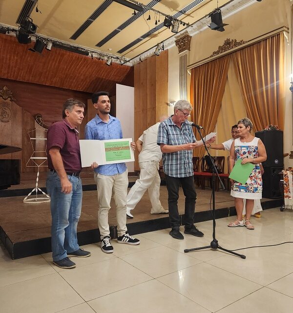 Inauguran en Matanzas Feria del Libro dedicada a Ercilio Vento