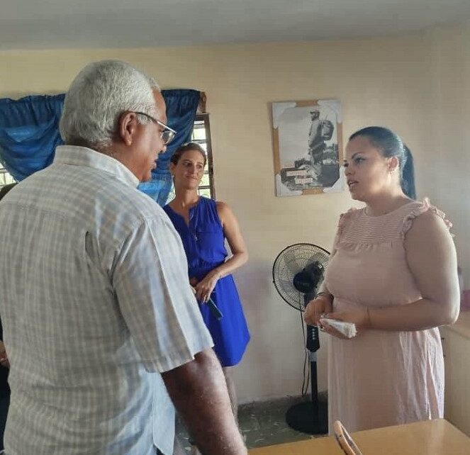 Presidente del Tribunal Supremo Popular recorre instituciones del sector en La Habana