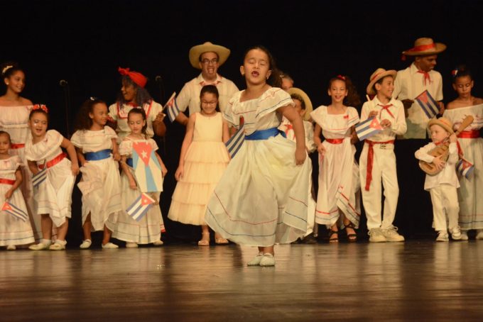 “Cien años, un sueño de libertad”. Homenaje infantil a Fidel La Demajagua