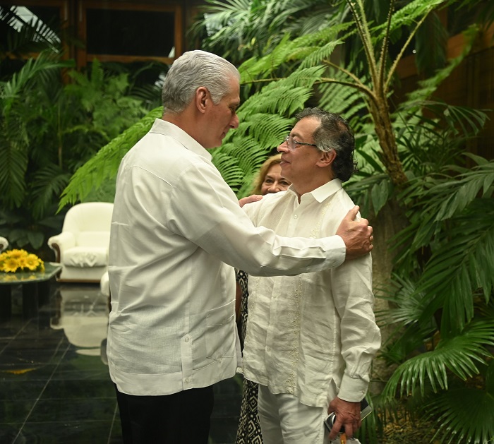 Gustavo Petro: visitar Cuba antes de dejar la presidencia de Colombia es un mensaje a la humanidad