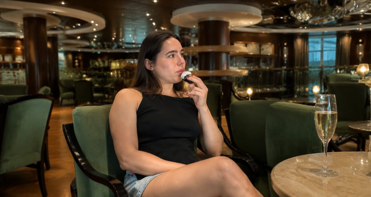 “Cubana recibe penalización de cinco años para entrar a Cuba: ‘No puedes y ya’” – Periódico Cubano