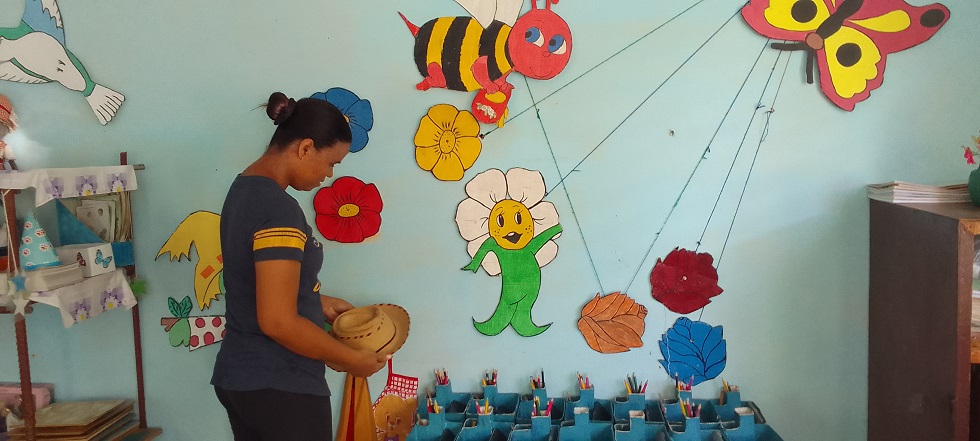 «Mi escuela lista para la fiesta del inicio del curso escolar»