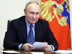 Presidente ruso valora posibilidad de asistir a cumbre Brics en India