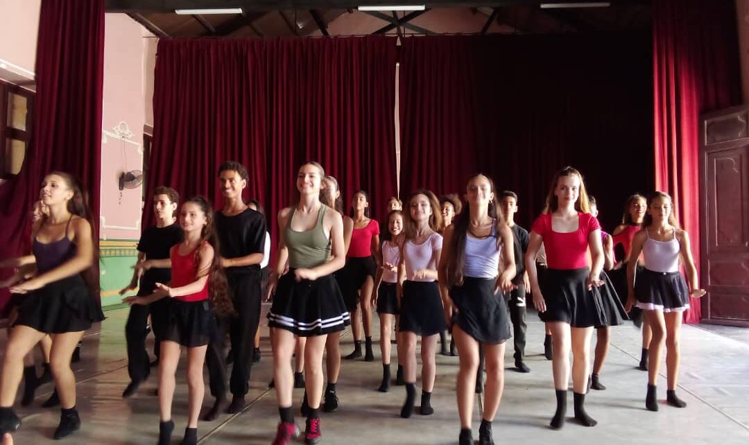 Ballet Contemporáneo de Camagüey despide su taller de verano con dos galas