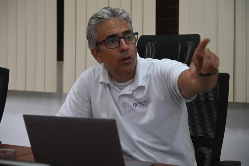 Presidente de Cuba visita sede de la Plataforma Soberanía; 18 servicios digitales ya están en línea