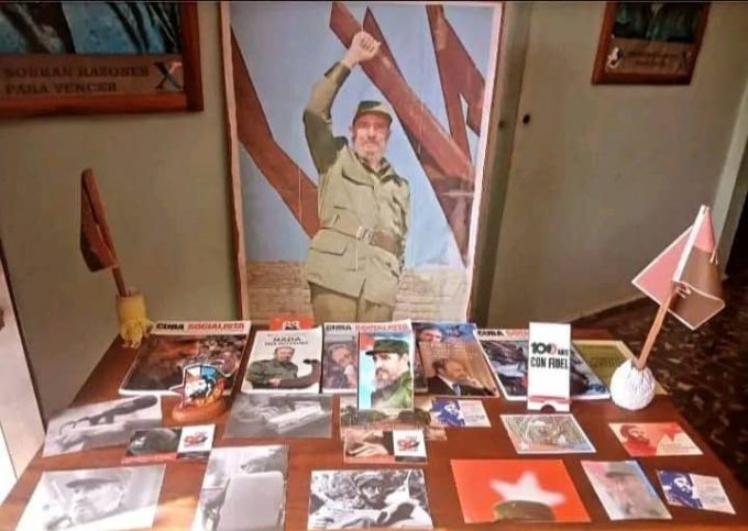 Festejan campechuelenses los Cien años de Fidel La Demajagua