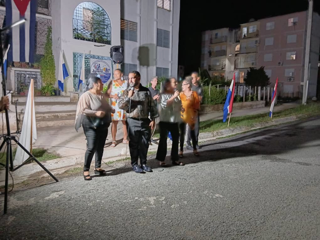 Cienfuegos teje una red entre el barrio y la juventud de verde olivo