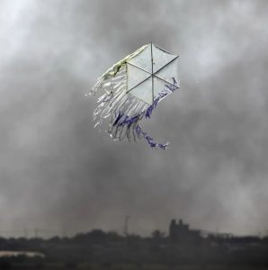 La cometa no tiene pasaporte