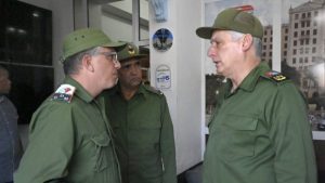 Constata Díaz-Canel preparación defensiva en ejercicio territorial en Marianao