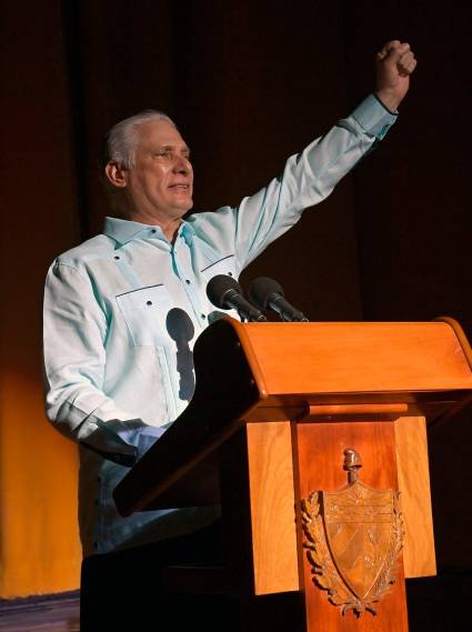 Díaz-Canel: Ser fidelista es definirnos como permanentes luchadores antimperialistas Trabajadores