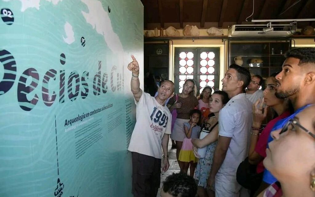 Modelismo naval cerró el verano en el Castillo de la Real Fuerza, en La Habana