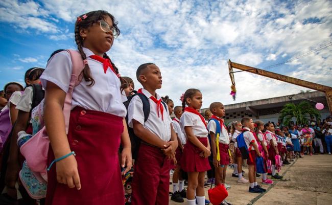 Con el agotamiento físico y mental que se vive en Cuba, ‘¿qué maestro puede dar una buena clase?’ – DIARIO DE CUBA