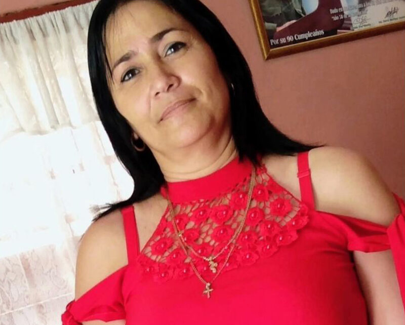 Cuando una mujer avanza…