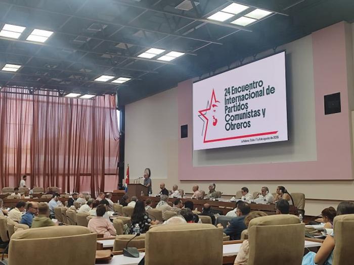 Presidente cubano asiste a la inauguración del Encuentro Internacional de Partidos Comunistas y Obreros