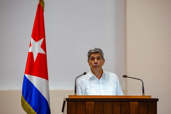 “Cuba es un país soberano”: Las lecciones de Fidel en política exterior 5 de Septiembre
