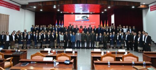 Afirman que ideario de Fidel guía relación de Cuba con Laos