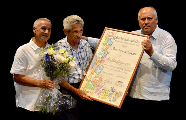 Pedro Pablo Rodríguez recibe Premio Nacional de Edición Radio Progreso
