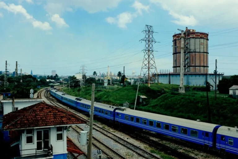 Cuba busca desarrollar el transporte ferroviario en alianza con Rusia – teleSUR