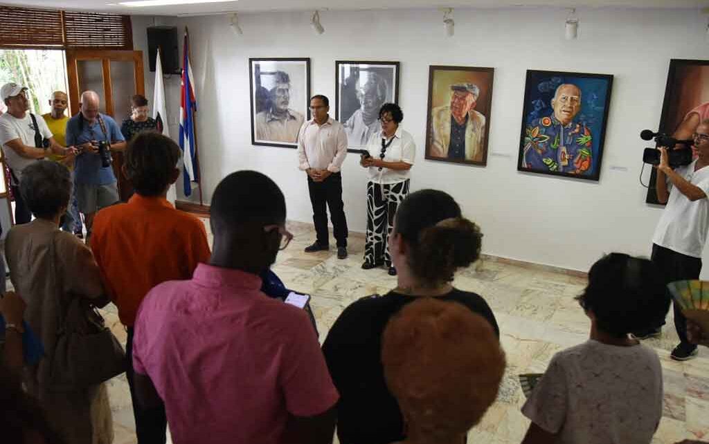 Celebra la Uneac 65 años de arte fiel Radio Taino