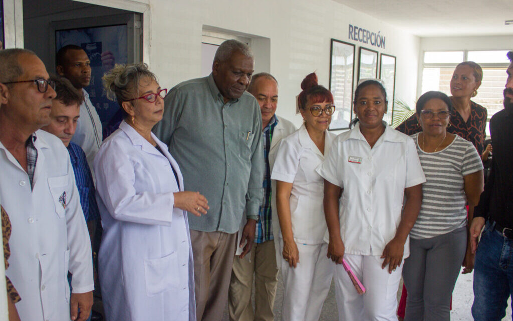 Chequea Esteban Lazo sitios de interés social y económico en Matanzas