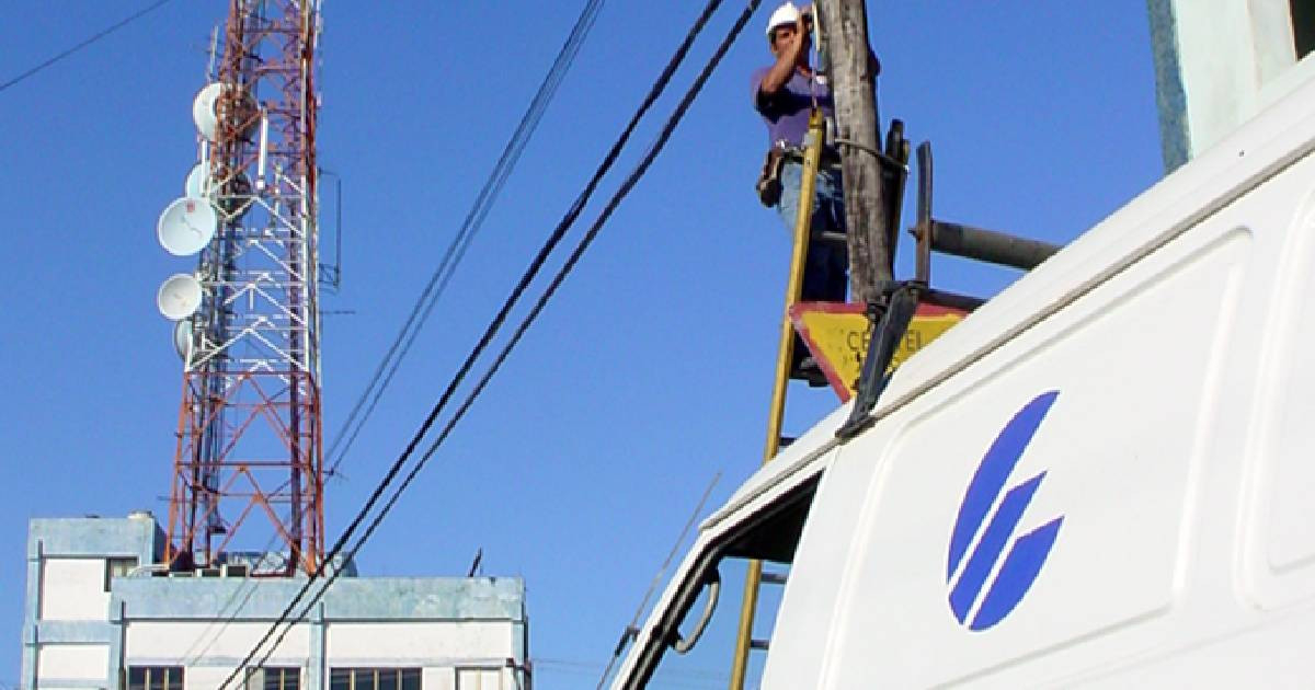 Roban antena de ETECSA en Camagüey y el ladrón deja un «regalito» especial