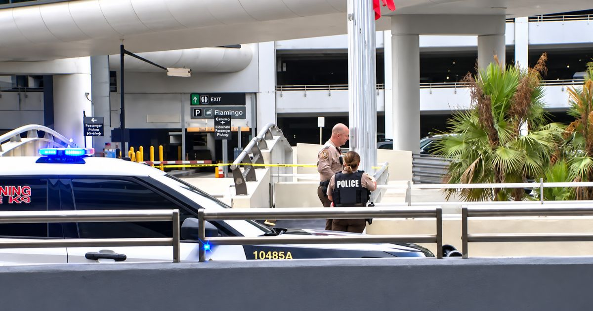 Alarma en el Aeropuerto de Miami por reporte de disparos: hay un detenido