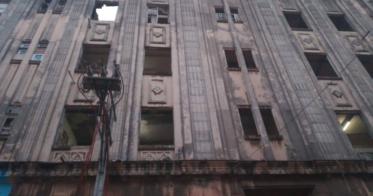 Derrumbe parcial en edificio de Centro Habana pone en riesgo a más de 300 residentes