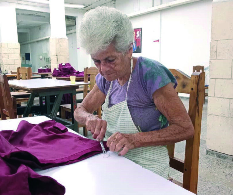 Confecciones ALBA en Pinar del Río contra todas las vicisitudes