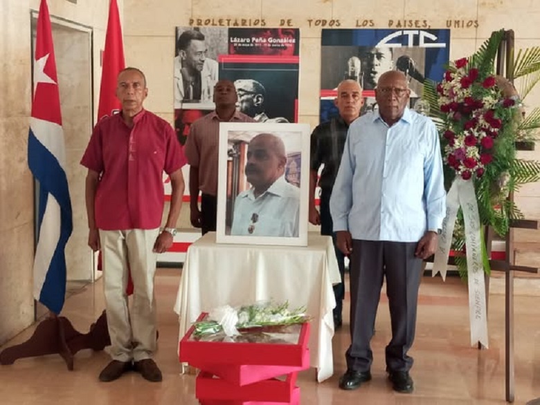 Rinde homenaje Valdés Mesa a dirigente sindical Luis Manuel Castanedo Smith