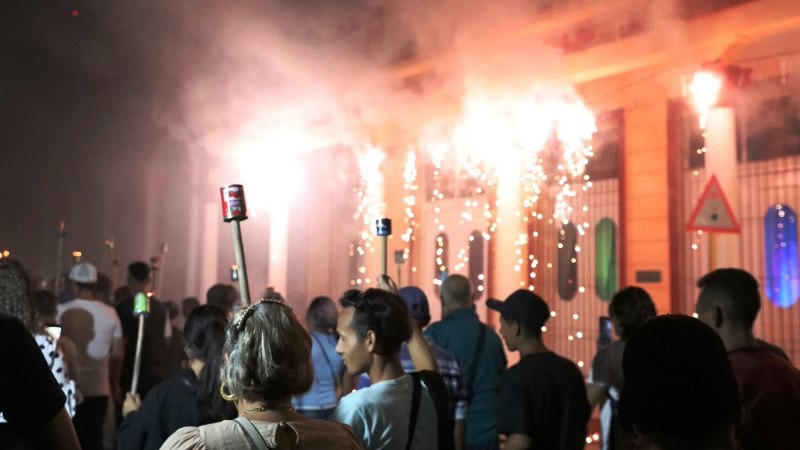 El fuego, símbolo de rebeldía