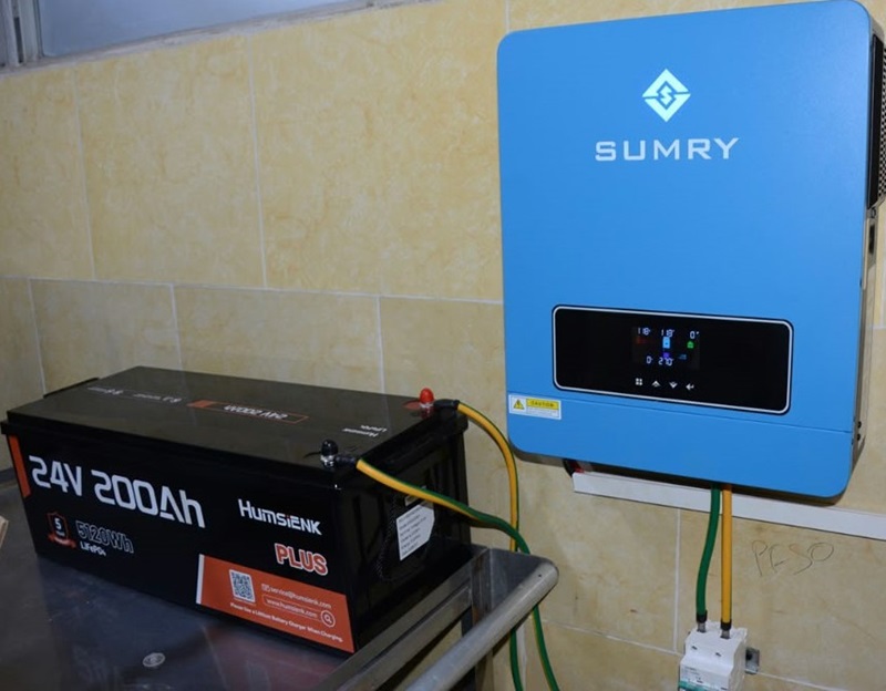 Donativo de sistema de energía garantiza atención a niños graves en Pediátrico espirituano