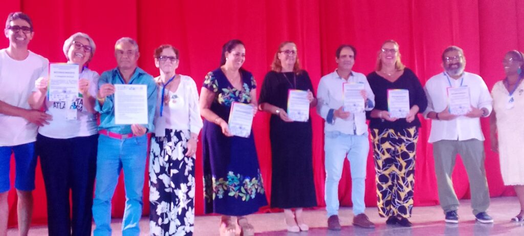 En Cienfuegos celebran legado de Fidel y Paulo Freire en XIV Encuentro Internacional