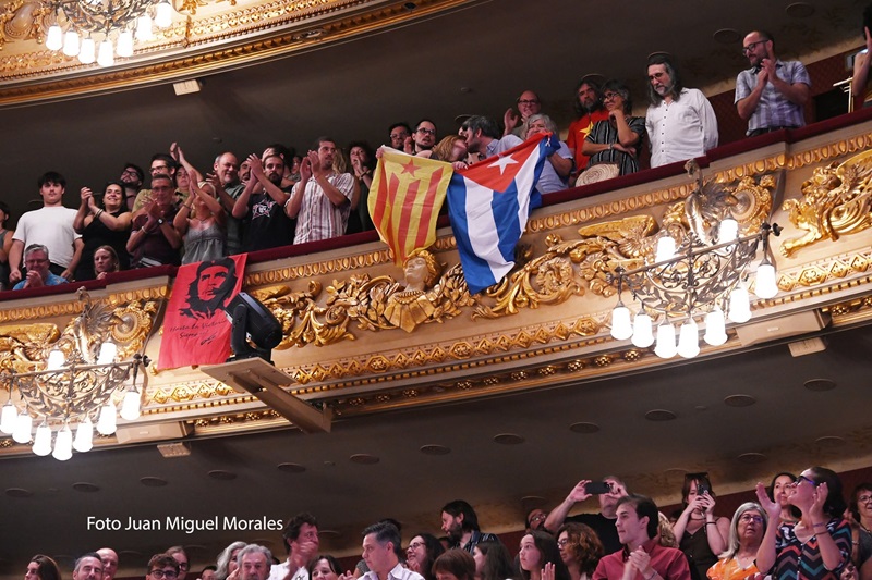 Silvio enternece al Liceu de Barcelona (+ fotos)