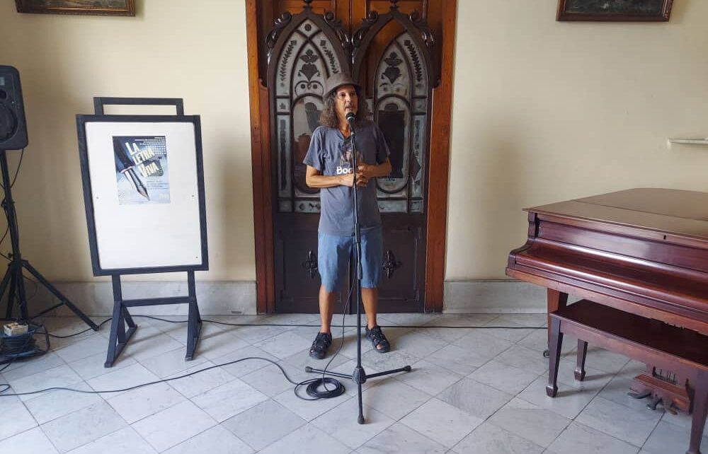 Inicia La Letra Viva y premian las nuevas narrativas del Periodismo