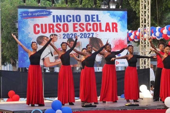 Presidente de Cuba: En un curso tan difícil, vamos a ir por más calidad en la educación (+video)