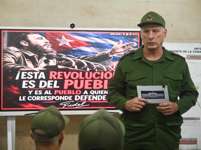 Dignidad y unidad: premisas para defender la Patria