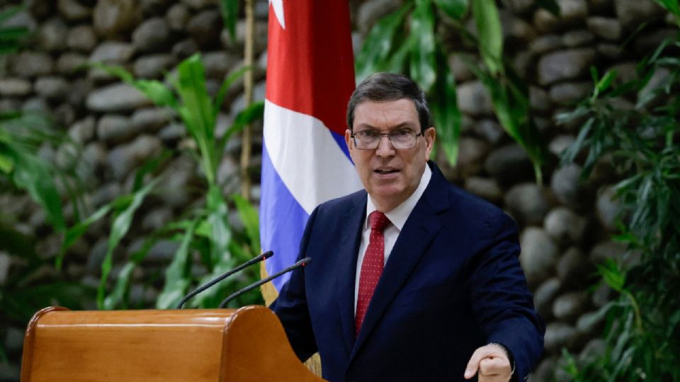 No hay diálogo con EU ni planes de negociar con ellos, afirma diplomático cubano – LatinUS