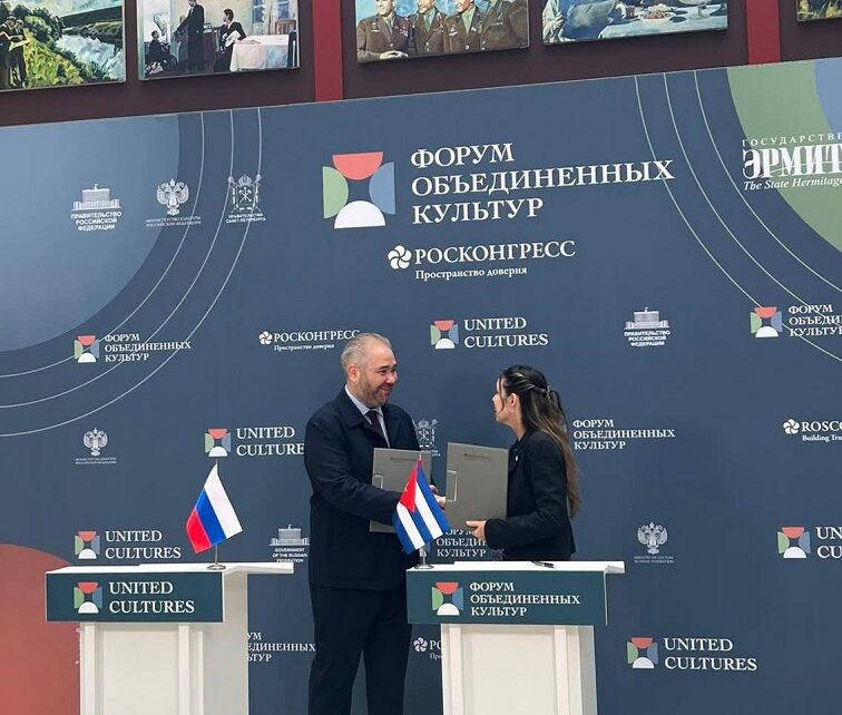 En visita a San Petersburgo, la viceministra de Cultura Lizette Martínez Luzardo consolida el puente cultural entre Cuba y Rusia