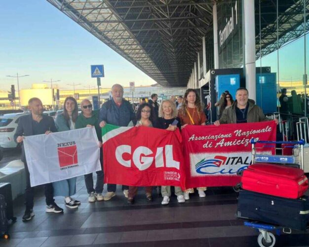 Valor de nueva caravana solidaria desde Italia