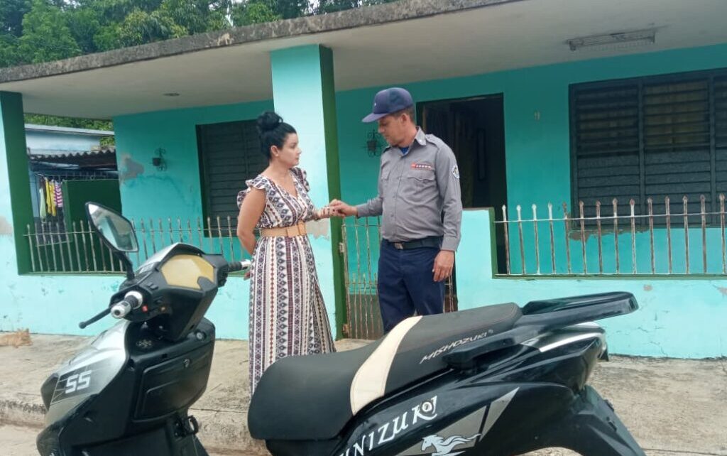 Regresa a su dueña motorina sustraída a doctora de Unión de Reyes