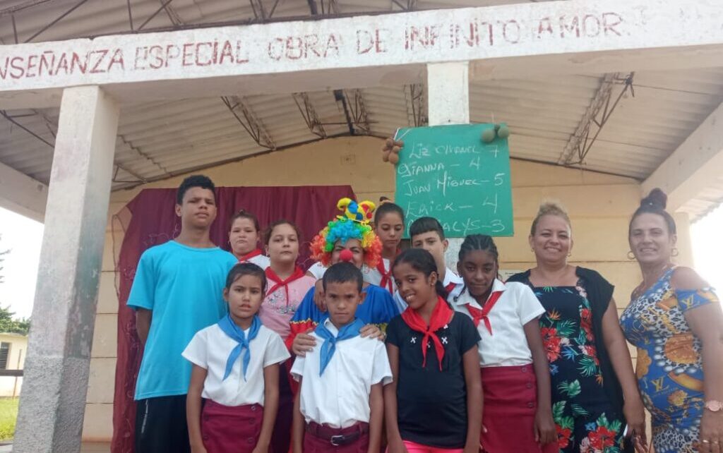 Desarrollan elecciones pioneriles en instituciones educativas de Unión de Reyes