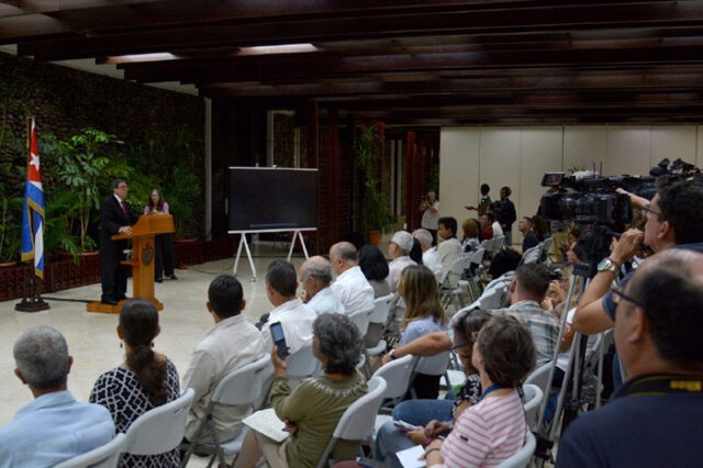 Canciller de Cuba denuncia presiones de Estados Unidos ante votaciones contra el bloqueo (+fotos)