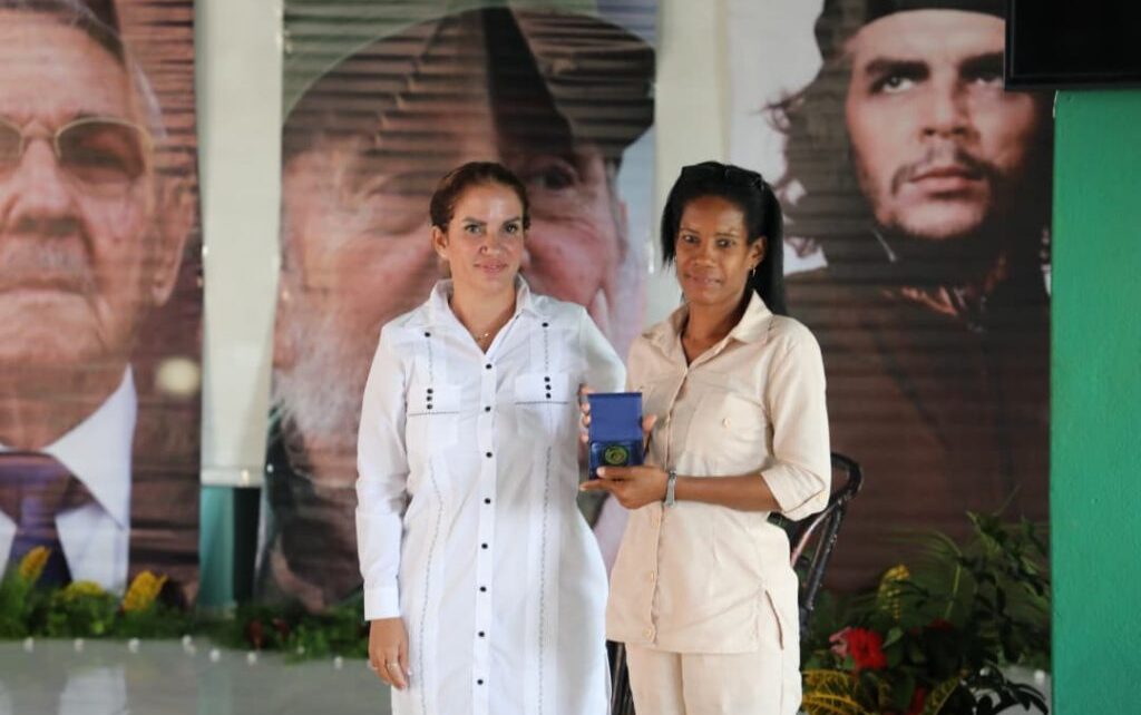 Homenaje a los aniristas cubanos desde Topes de Collantes (+fotos)