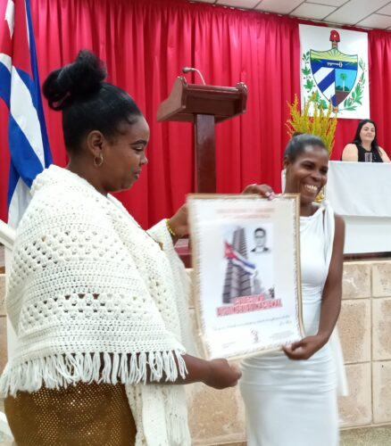 Distinguido Nacional para Asamblea del Poder Popular 